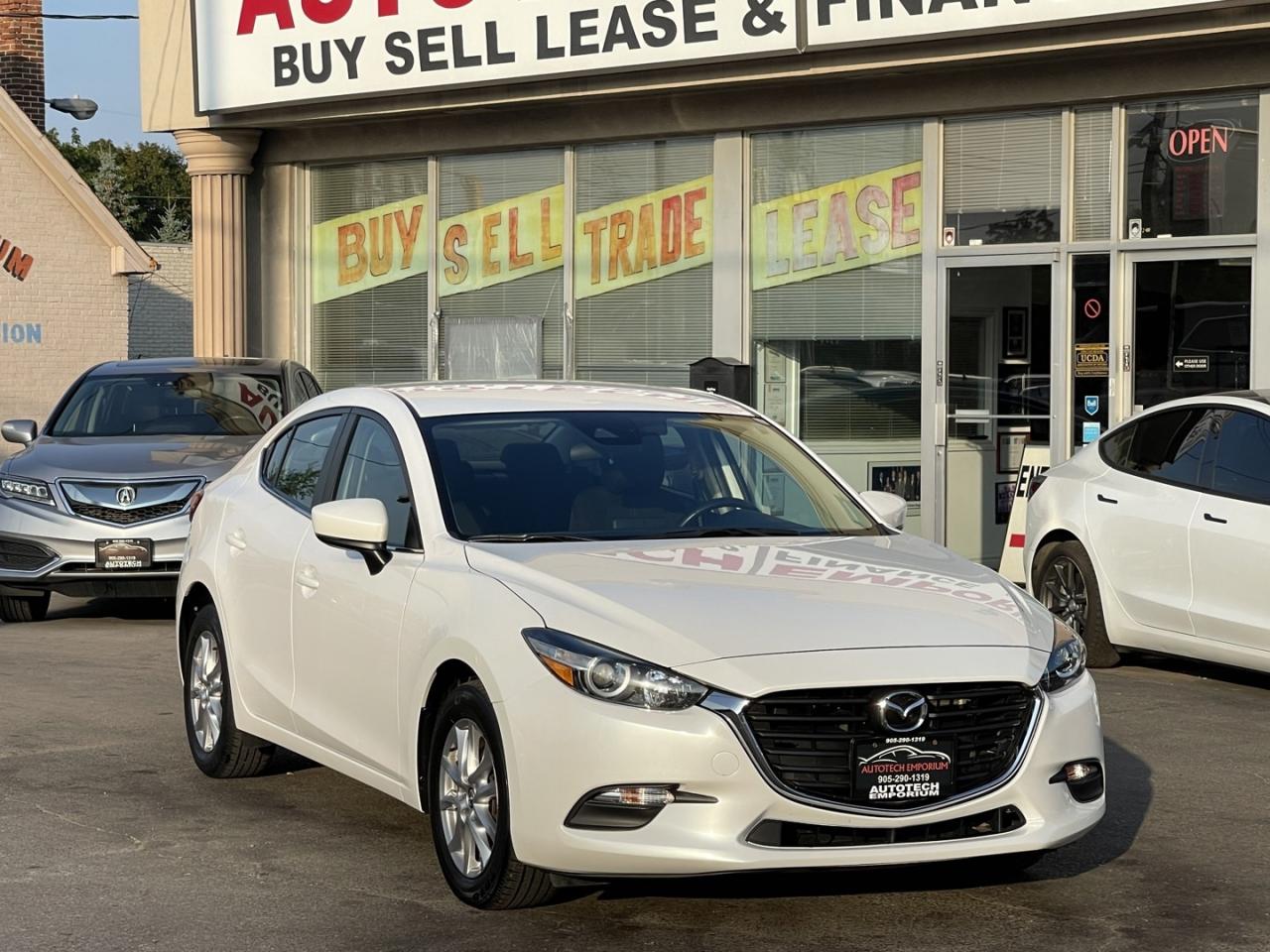 2018 Mazda MAZDA3 GS Pearl White Htd Seats / Push Start / Htd Steeri Photo