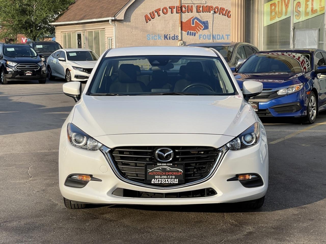 2018 Mazda MAZDA3 GS Pearl White Htd Seats / Push Start / Htd Steeri Photo