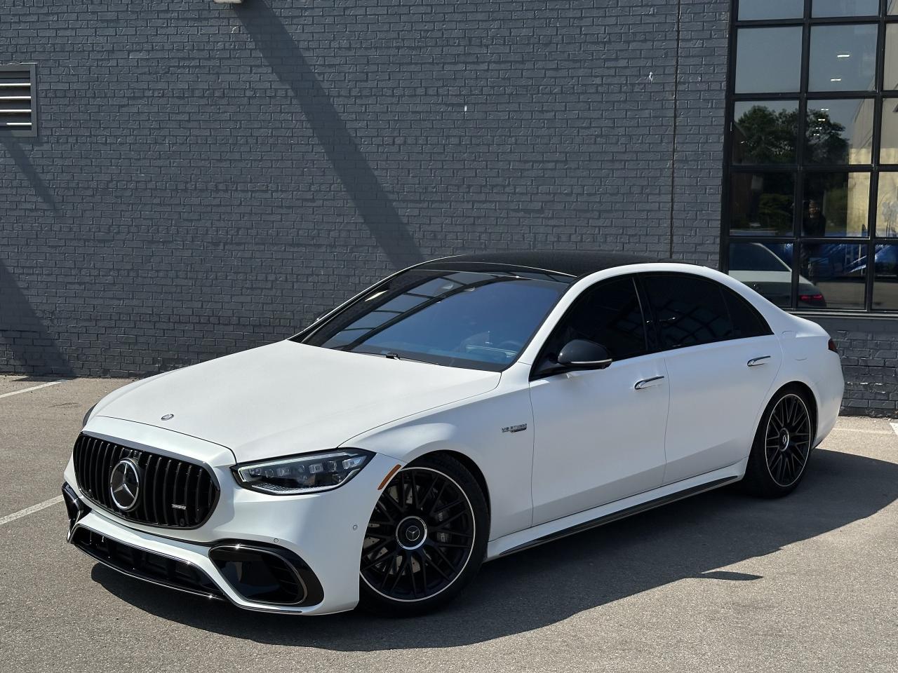 2024 Mercedes-Benz S-Class AMG S 63 E 4MATIC Sedan Photo