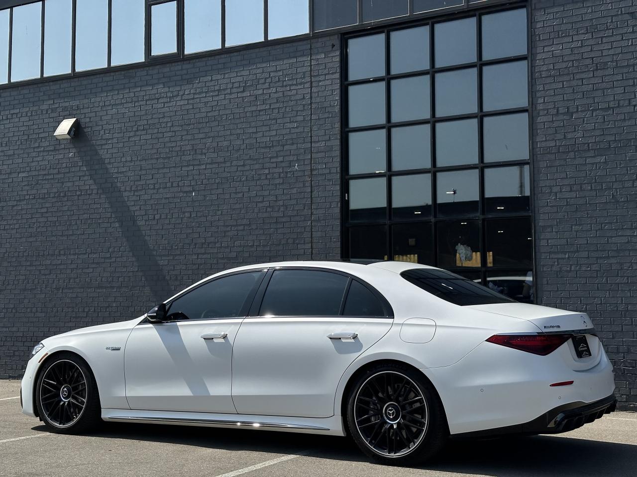 2024 Mercedes-Benz S-Class AMG S 63 E 4MATIC Sedan Photo