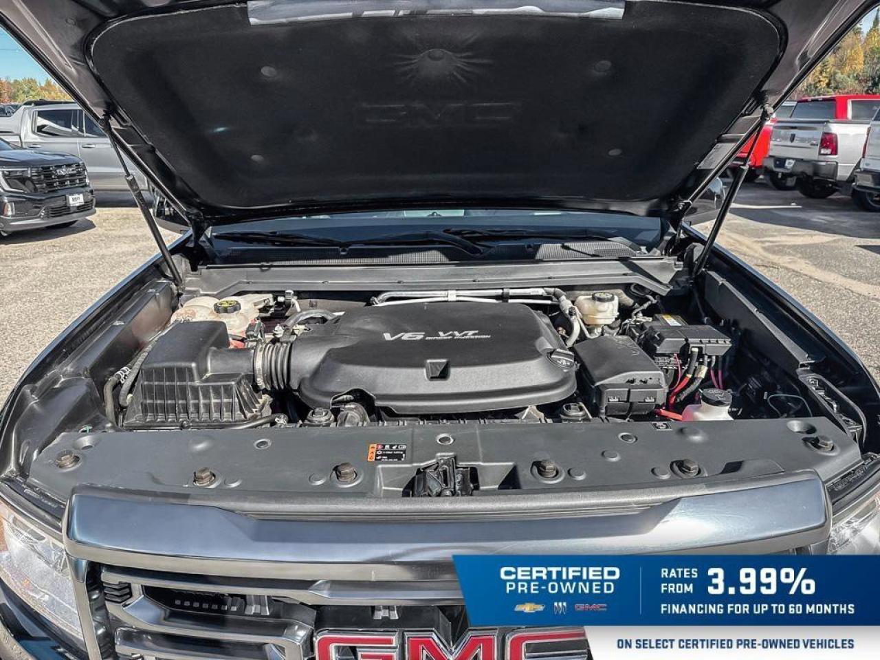 2021 GMC Canyon AT4 w/Leather   STYLISH AND POWERFUL   RUNNING BOA Photo