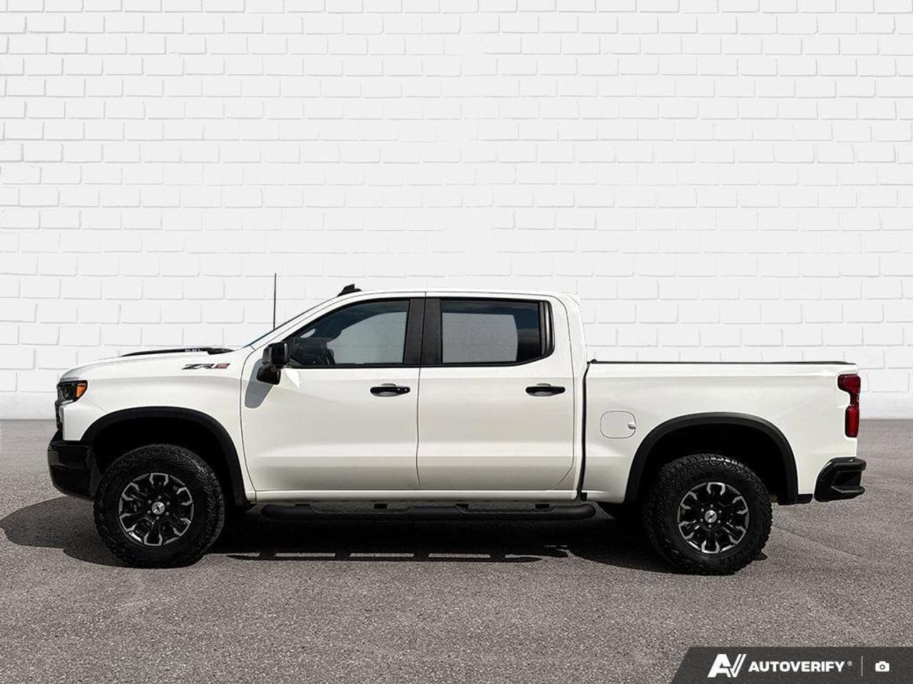 2023 Chevrolet Silverado 1500 ZR2   RUNNING BOARDS, TONNEAU COVER. Photo
