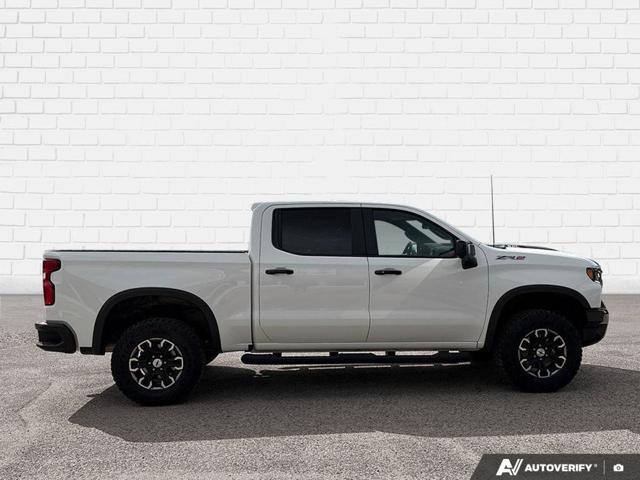 2023 Chevrolet Silverado 1500 ZR2   RUNNING BOARDS, TONNEAU COVER. Photo