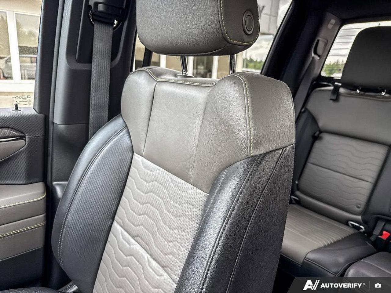 2023 Chevrolet Silverado 1500 ZR2   RUNNING BOARDS, TONNEAU COVER. Photo