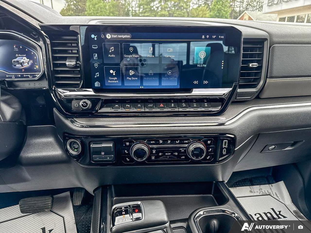 2023 Chevrolet Silverado 1500 ZR2   RUNNING BOARDS, TONNEAU COVER. Photo
