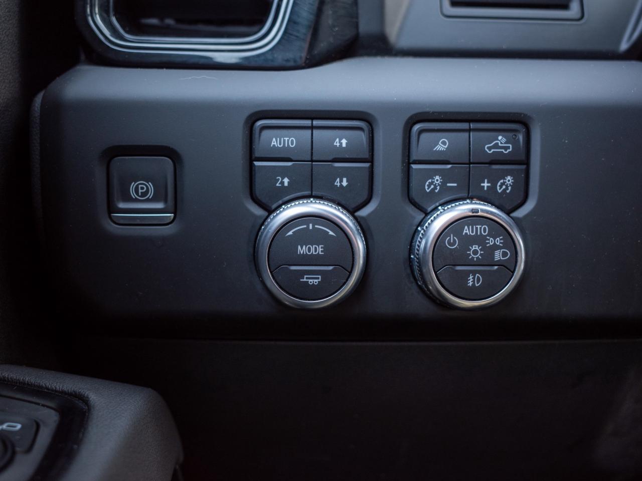 2022 GMC Sierra 1500 AT4 -  2-Inch Factory Suspension Lift Photo