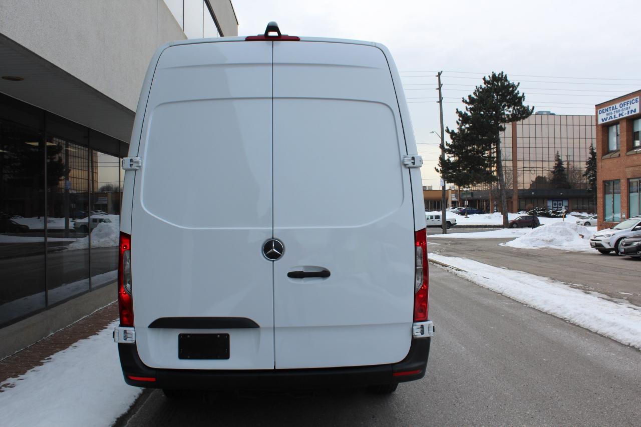 2020 Mercedes-Benz Sprinter 170" HIGH ROOF - 3.0L DIESEL - 3 SEATER Photo