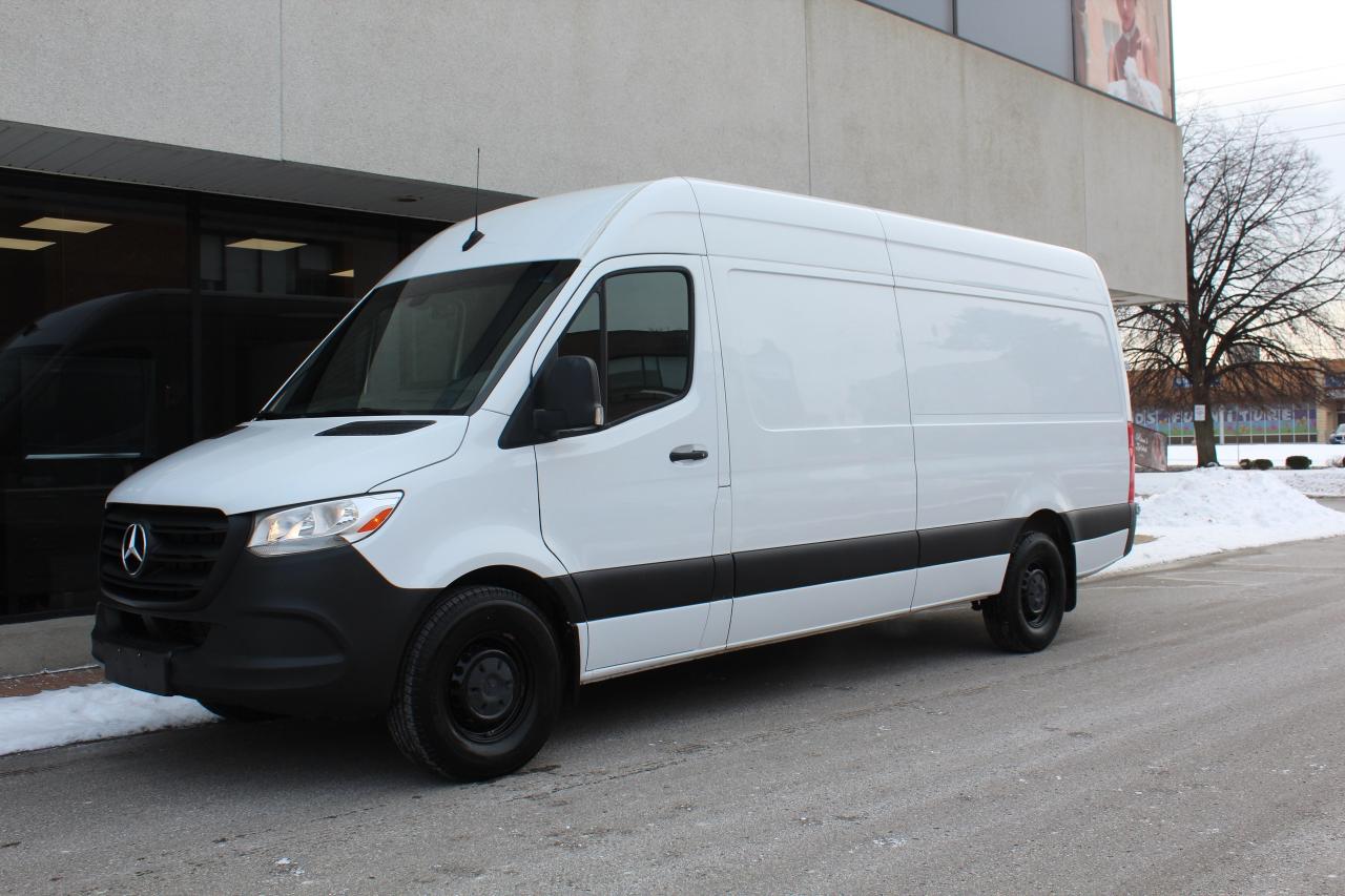 2020 Mercedes-Benz Sprinter 170" HIGH ROOF - 3.0L DIESEL - 3 SEATER Photo