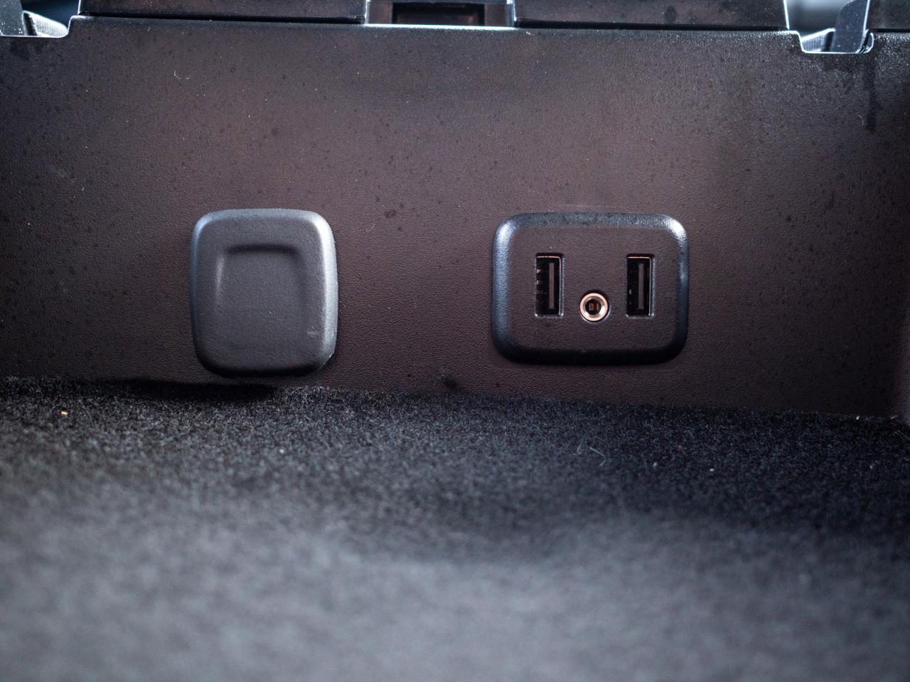 2019 GMC Sierra 1500 Limited -  Cargo Tie-Down Points Photo