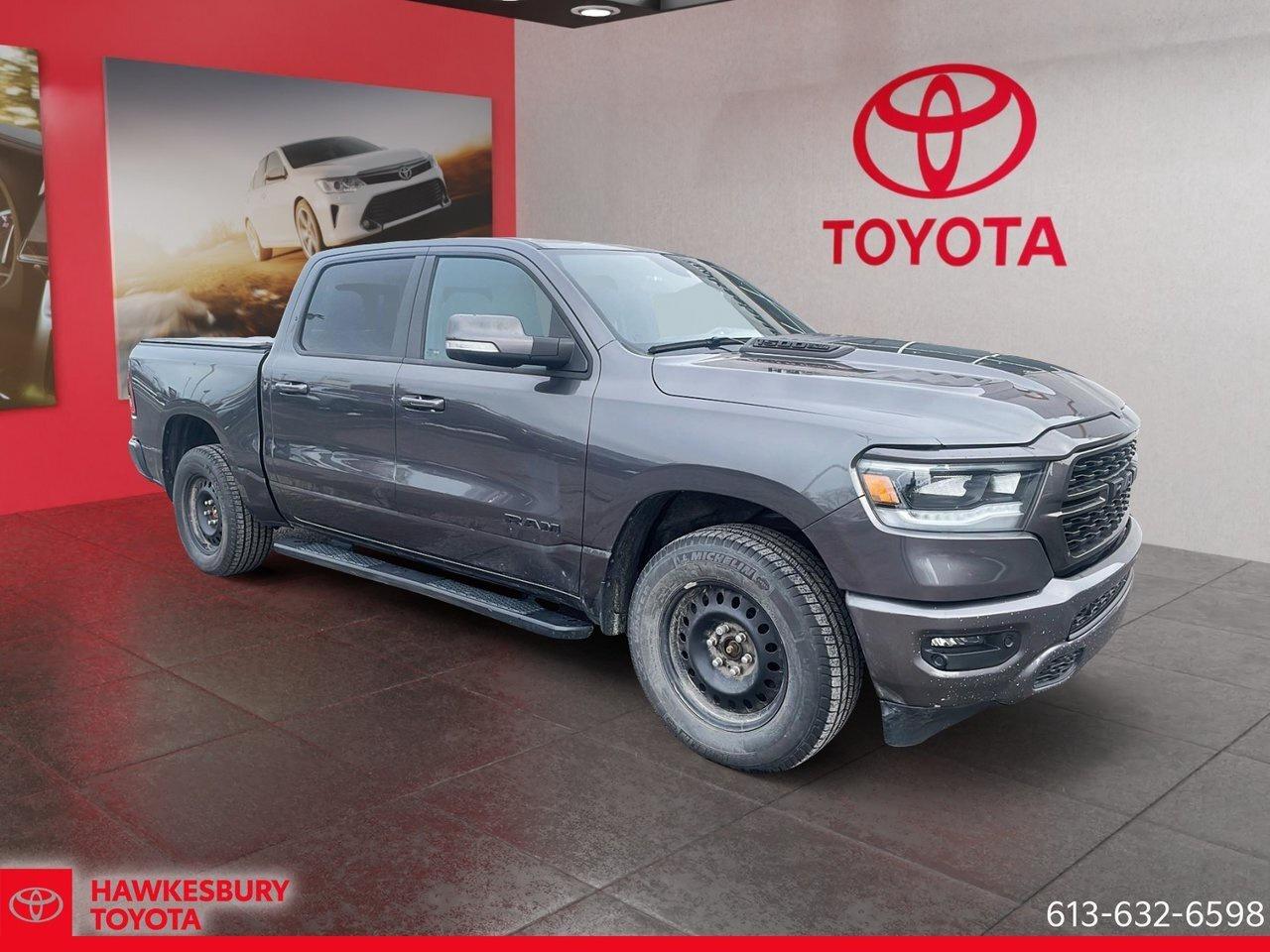 2022 RAM 1500 Sport 2022 Dodge Ram 1500 Sport Crew Cab Short Bed Photo