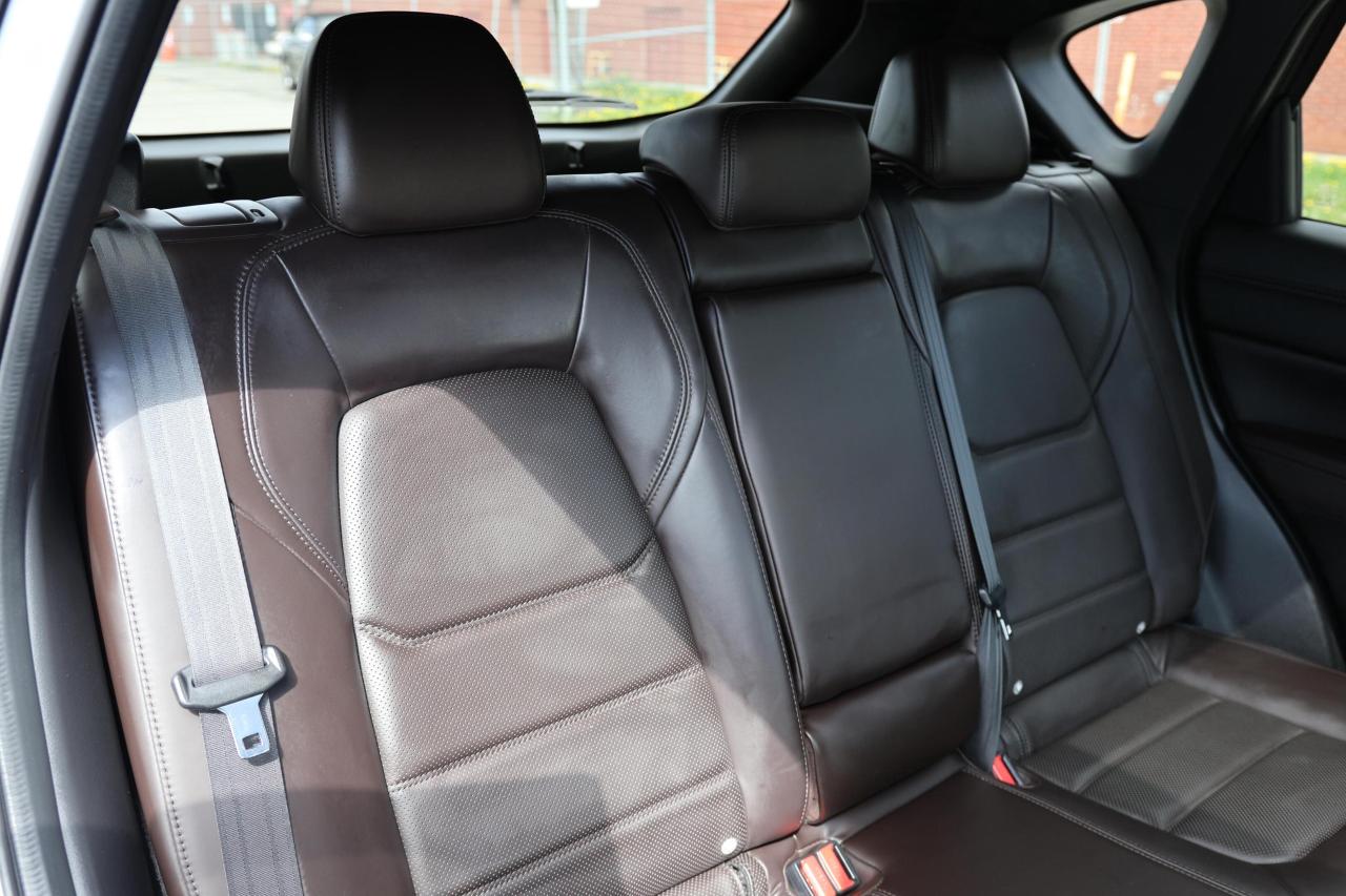 2021 Mazda CX-5 SIGNATURE-AWD/NAV/HUD/LEATHER/SUNROOF/LANE ASSIST/ Photo