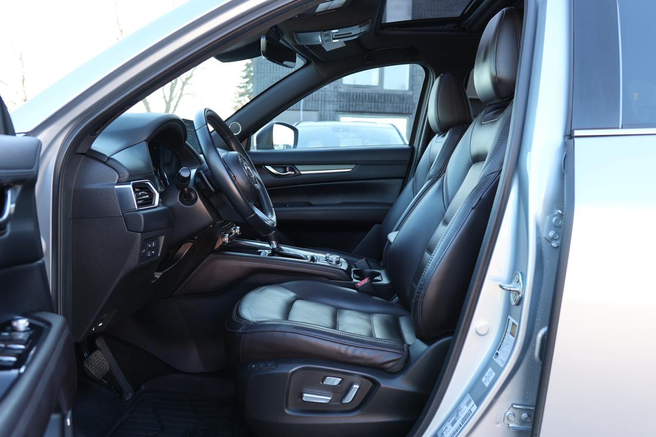 2021 Mazda CX-5 SIGNATURE-AWD/NAV/HUD/LEATHER/SUNROOF/ADAPT CRUISE Photo