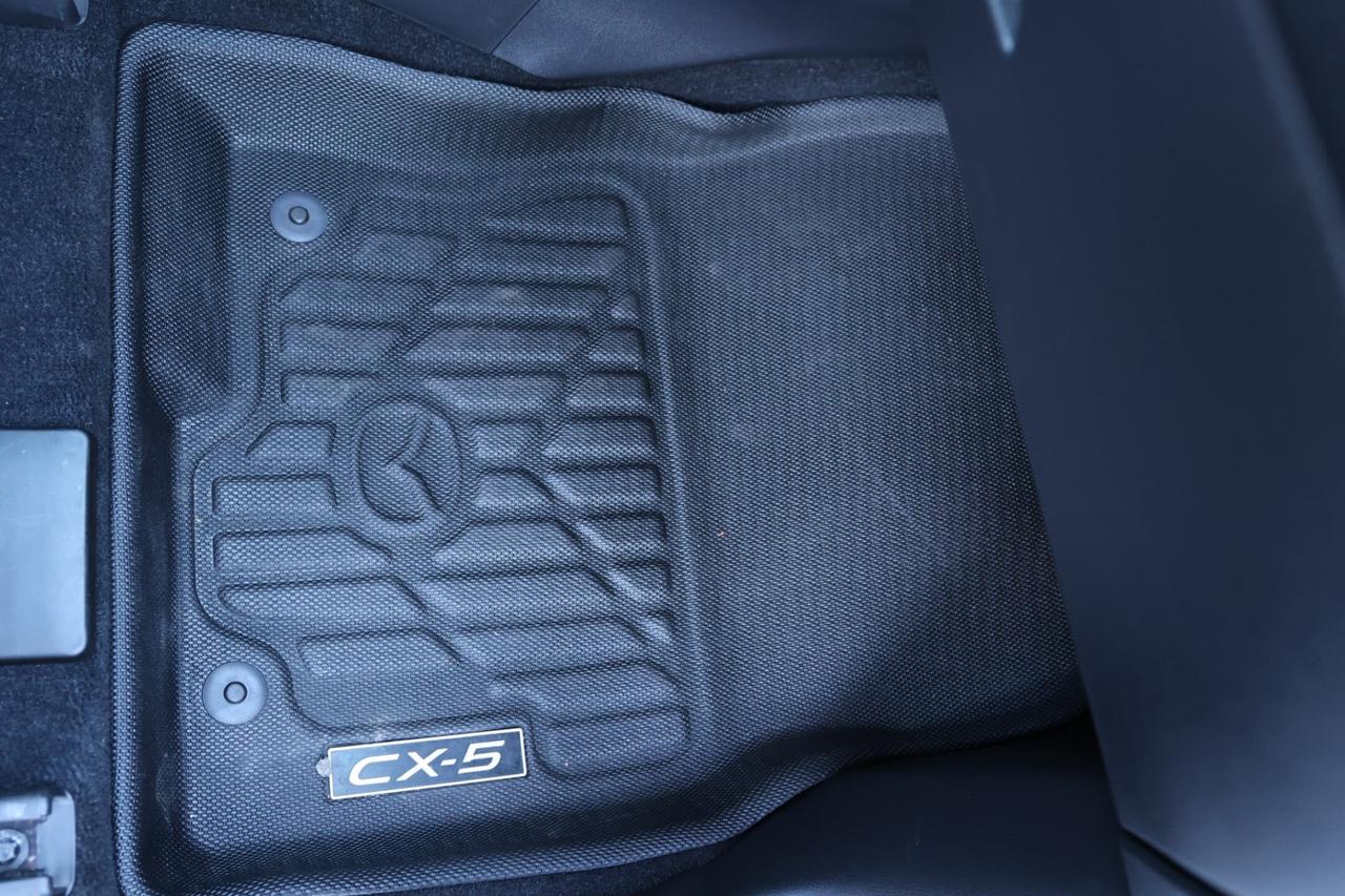 2021 Mazda CX-5 SIGNATURE-AWD/NAV/HUD/LEATHER/SUNROOF/ADAPT CRUISE Photo