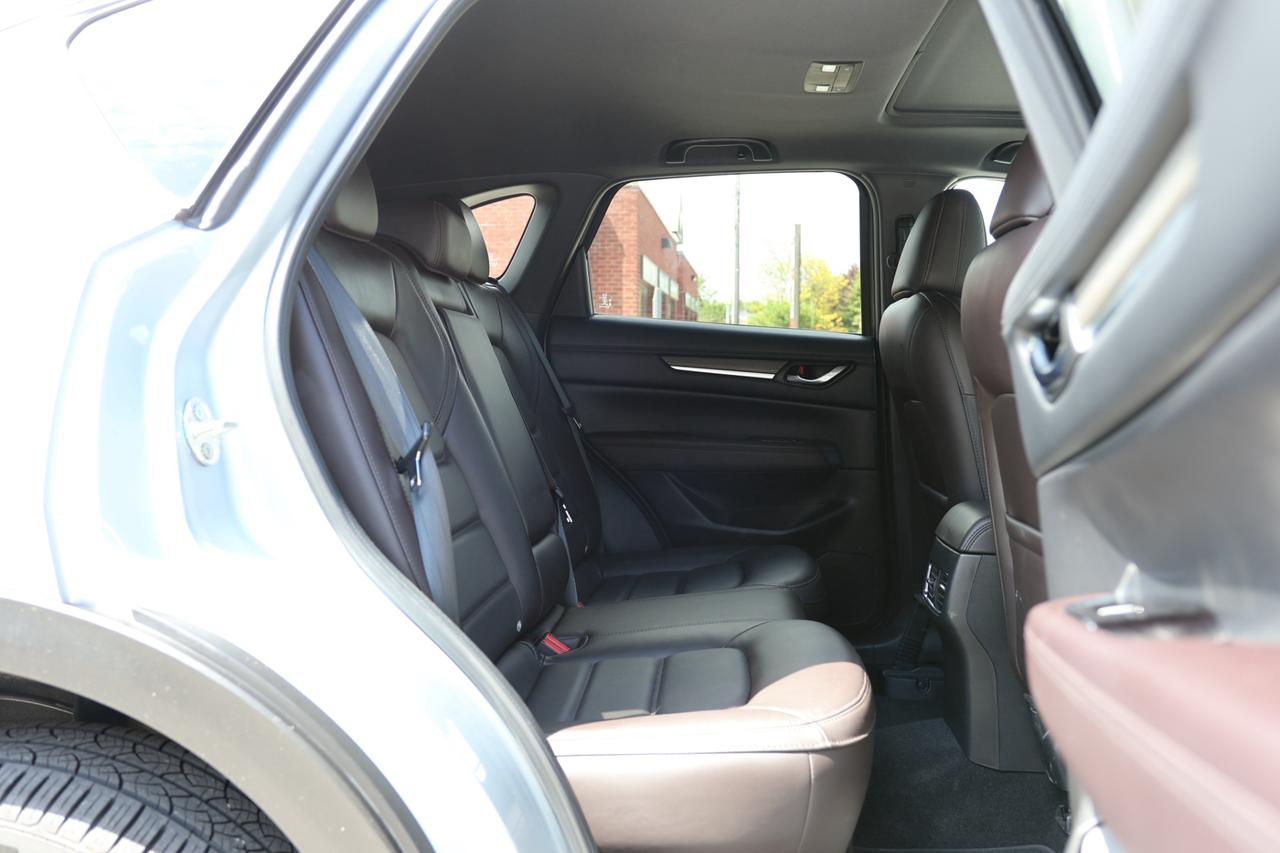 2021 Mazda CX-5 SIGNATURE-AWD/360 CAM/NAV/ADAPT CRUISE/BLIS/P SENS Photo