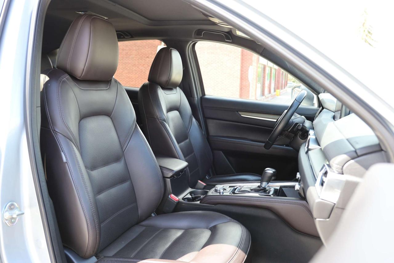 2021 Mazda CX-5 SIGNATURE-AWD/360 CAM/NAV/ADAPT CRUISE/BLIS/P SENSORS/LANE ASSIST/LEATHER/H & C SEATS/SUNROOF/KEYLESS/CARPLAY Photo