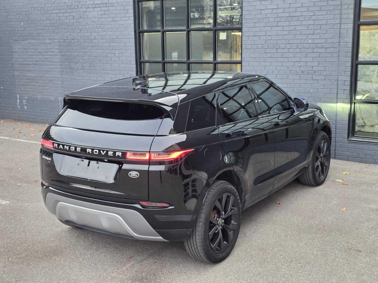2020 Land Rover Range Rover Evoque P250 SE Photo