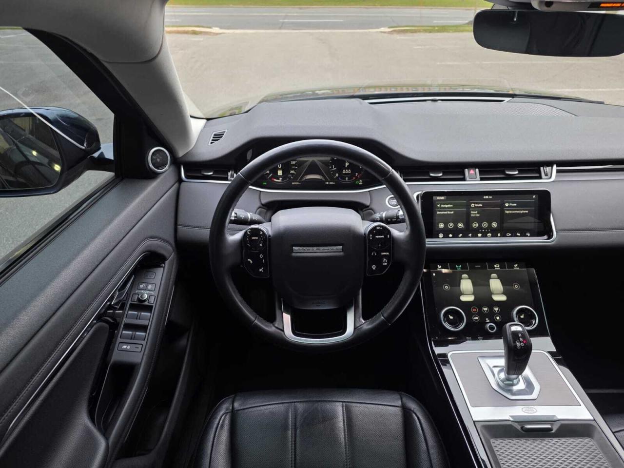 2020 Land Rover Range Rover Evoque P250 SE Photo