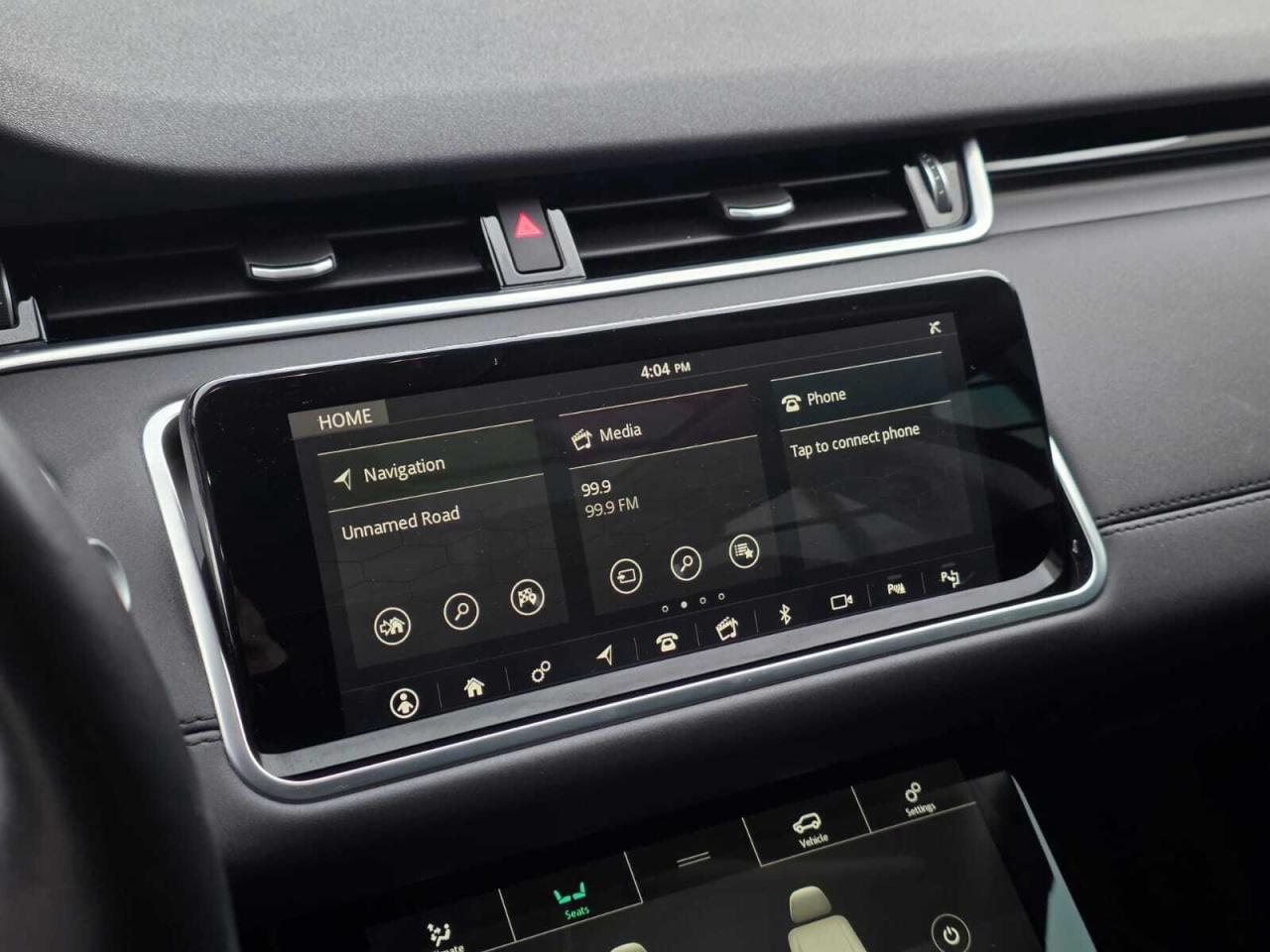 2020 Land Rover Range Rover Evoque P250 SE Photo