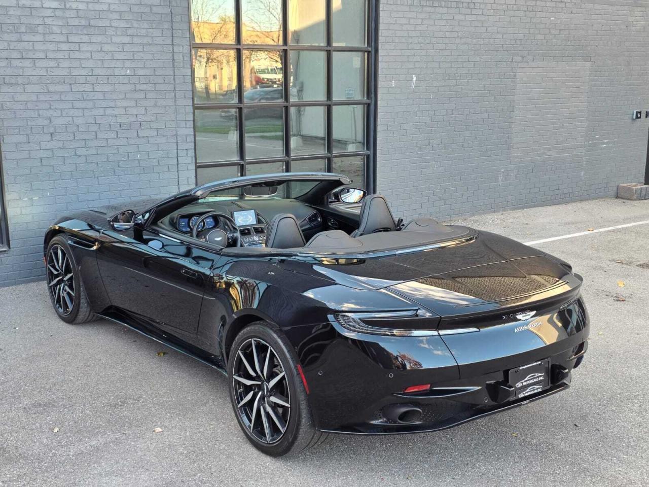 2020 Aston Martin DB11 Volante Photo