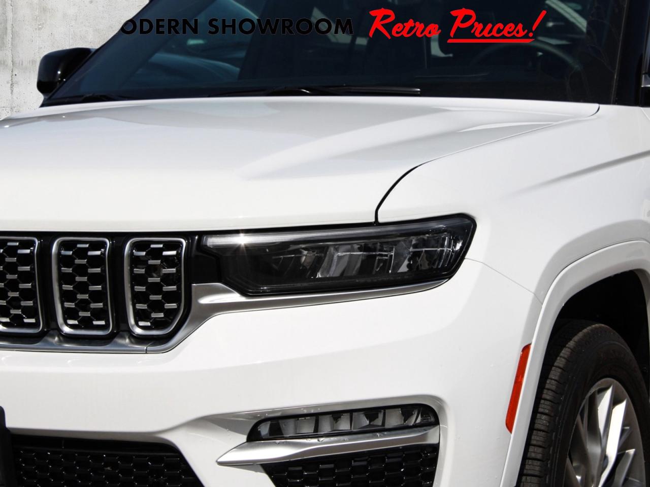 2025 Jeep Grand Cherokee Summit 4x4 **LowMileage**  Gps BkpCam SiriusXM Photo