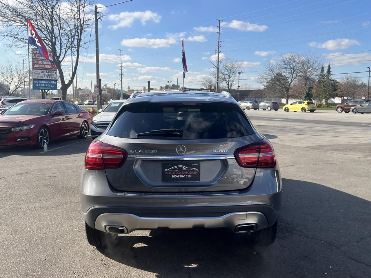 2018 Mercedes-Benz GLA-Class 250 4MATIC   Leather   Pano Roof   Htd Seats Photo