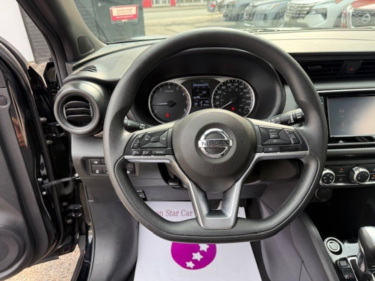 2020 Nissan Kicks S FWD, BLIND SPOT, EMERGENCY BRAKING, BACK UP CAM Photo