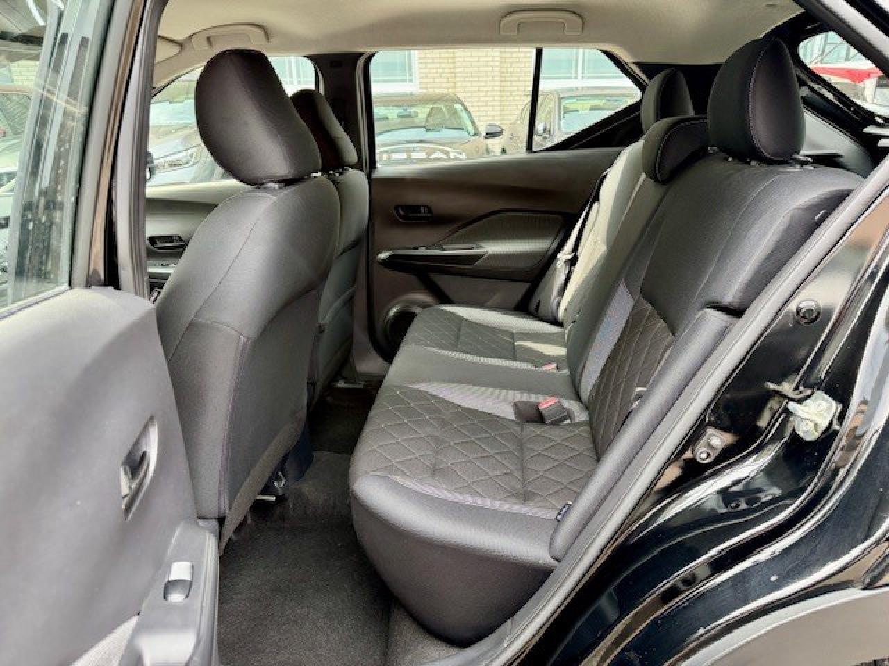 2020 Nissan Kicks S FWD, BLIND SPOT, EMERGENCY BRAKING, BACK UP CAM Photo