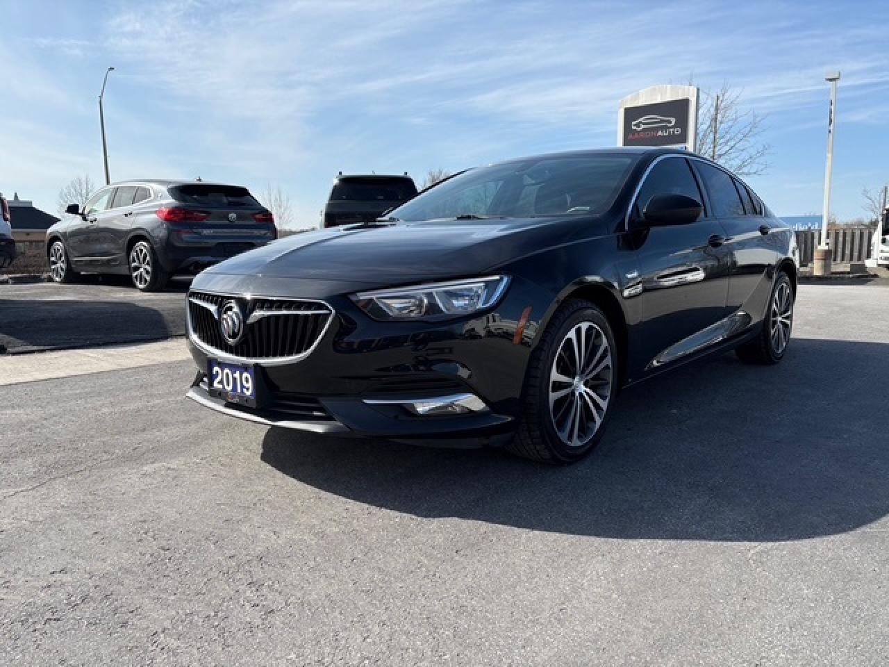 2019 Buick Regal Hatchback AWD Photo