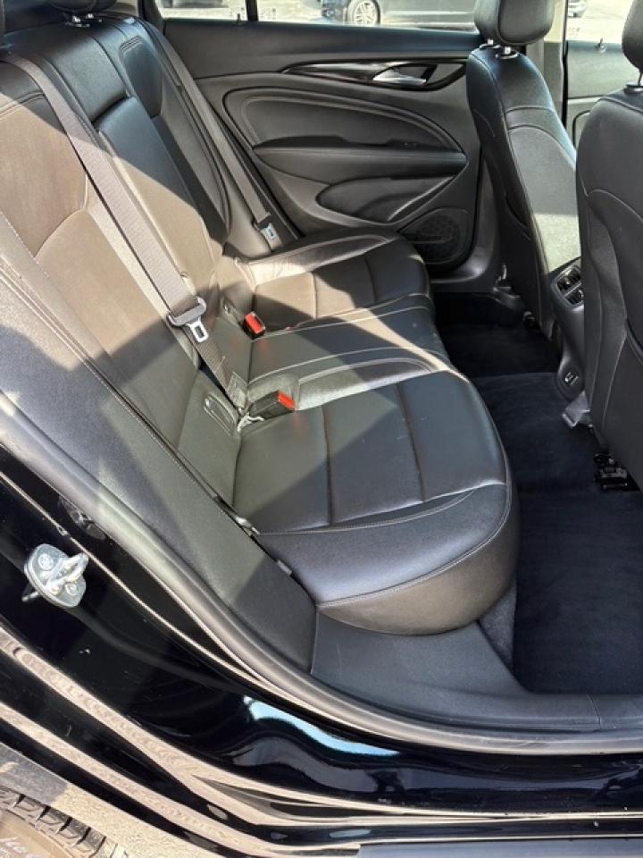 2019 Buick Regal Hatchback AWD Photo