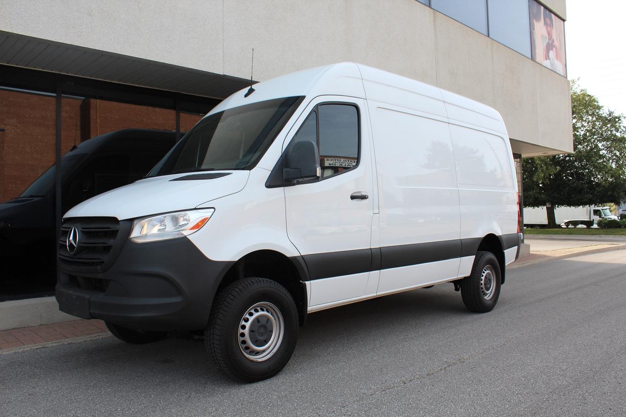 2019 Mercedes-Benz Sprinter Cargo Van 4X4" - "3 SEATER LEATHER" - "3.0L DIESEL Photo