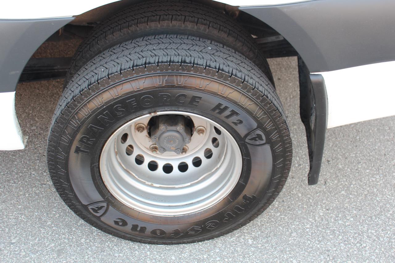 2021 Mercedes-Benz Sprinter Cargo Van 4500 - "DUALLYS" - "3.0L DIESEL" - "TOW PKG" Photo3