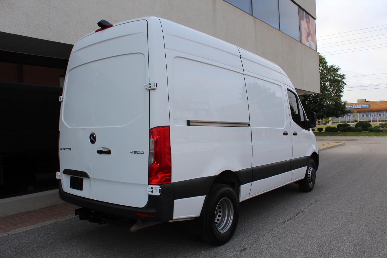 2021 Mercedes-Benz Sprinter Cargo Van 4500 - "DUALLYS" - "3.0L DIESEL" - "TOW PKG" Photo