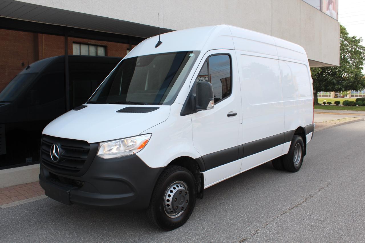 2021 Mercedes-Benz Sprinter Cargo Van 4500 - "DUALLYS" - "3.0L DIESEL" - "TOW PKG" Photo