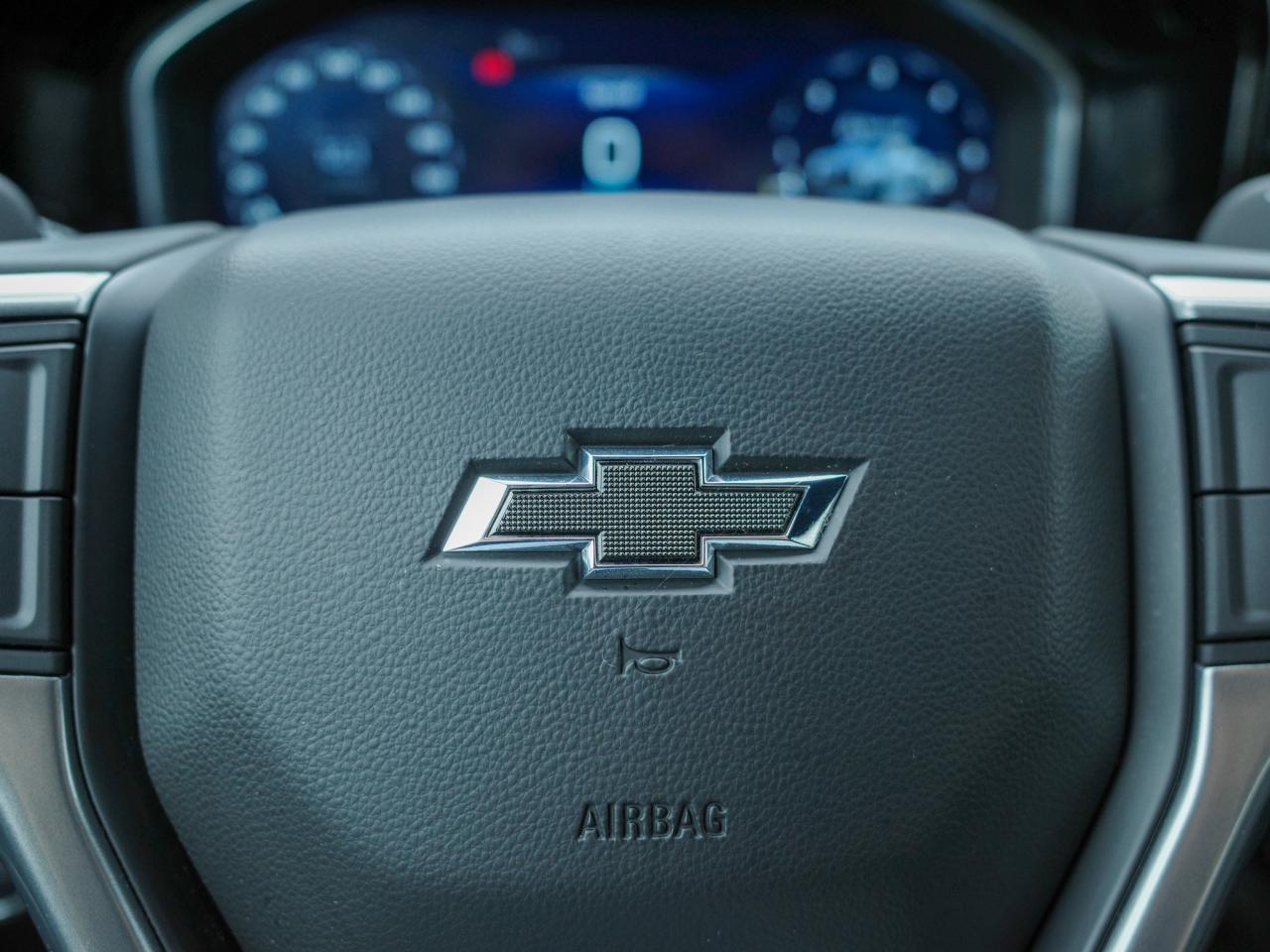 2024 Chevrolet Silverado 1500 LT Trail Boss -  Rear Bumper CornerStep Photo