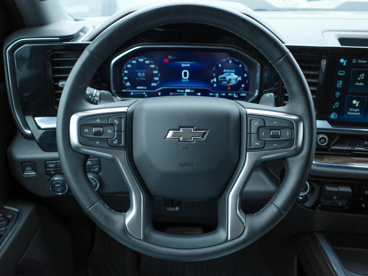 2024 Chevrolet Silverado 1500 LT Trail Boss -  Rear Bumper CornerStep Photo