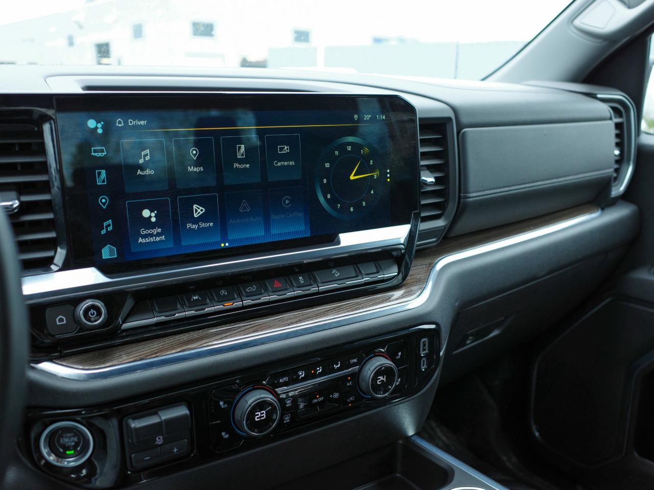 2024 Chevrolet Silverado 1500 LT Trail Boss -  Rear Bumper CornerStep Photo