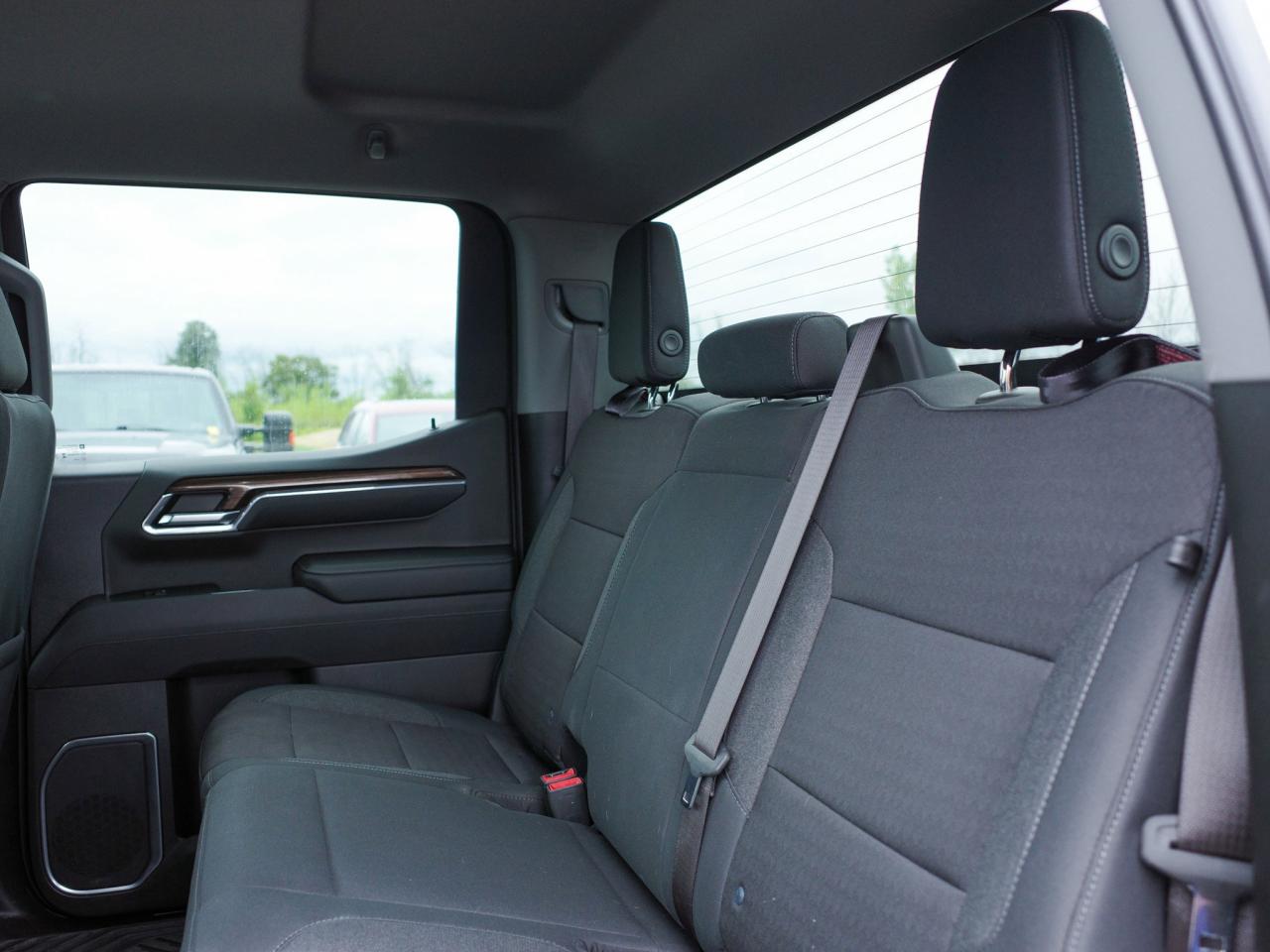 2024 Chevrolet Silverado 1500 LT Trail Boss -  Rear Bumper CornerStep Photo