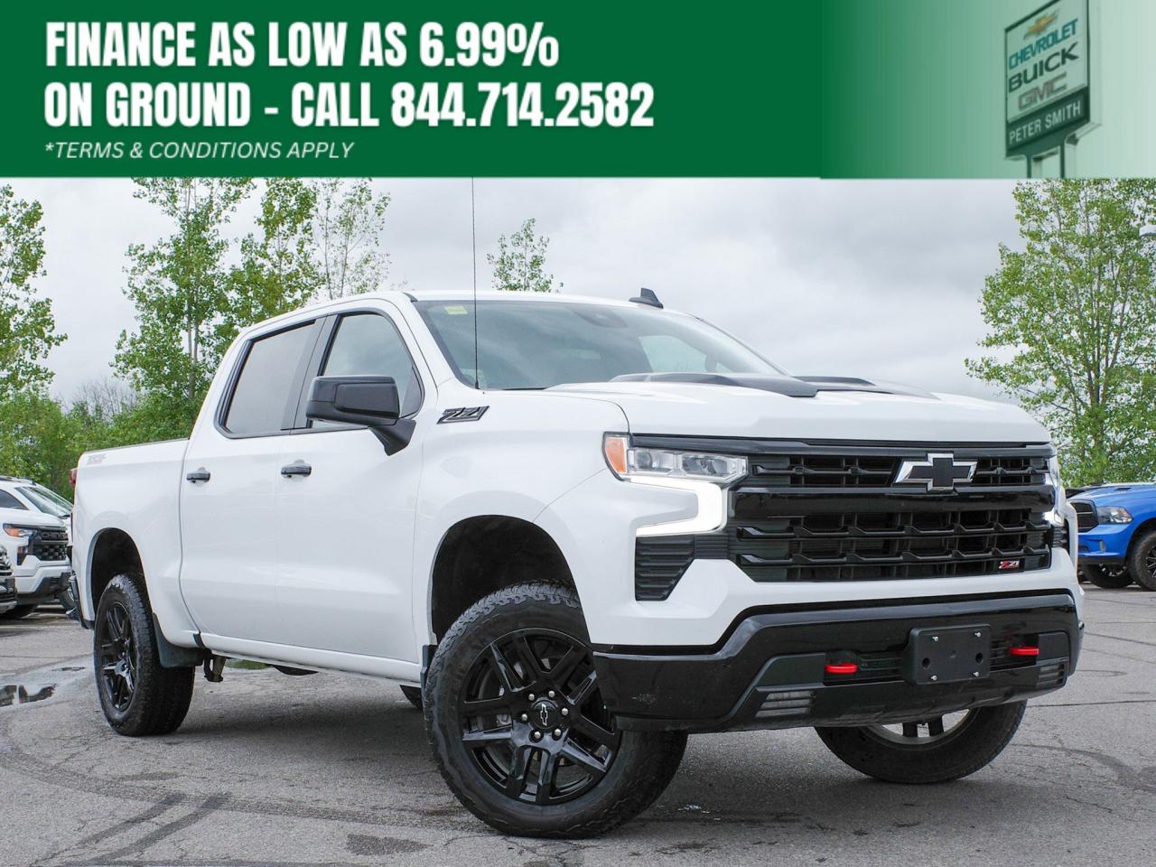 2024 Chevrolet Silverado 1500 LT Trail Boss -  Rear Bumper CornerStep Photo0