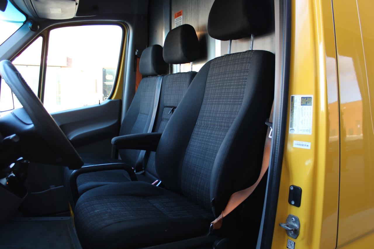 2016 Mercedes-Benz Sprinter CUSTOM SHELVES" - "DIESEL" - "3 SEATER Photo4