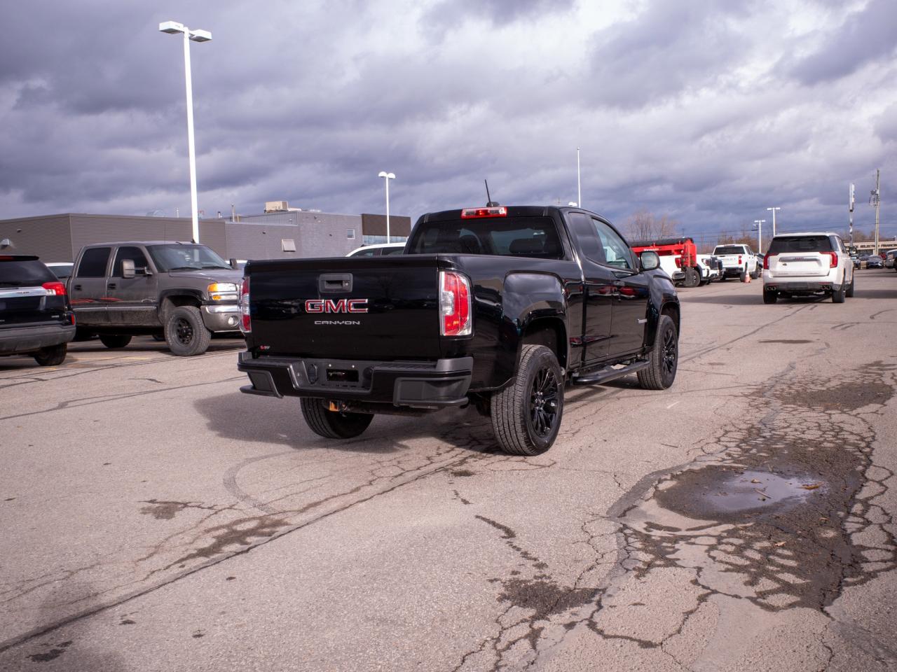2022 GMC Canyon 2WD Elevation Standard - 8-Speed Automatic Photo