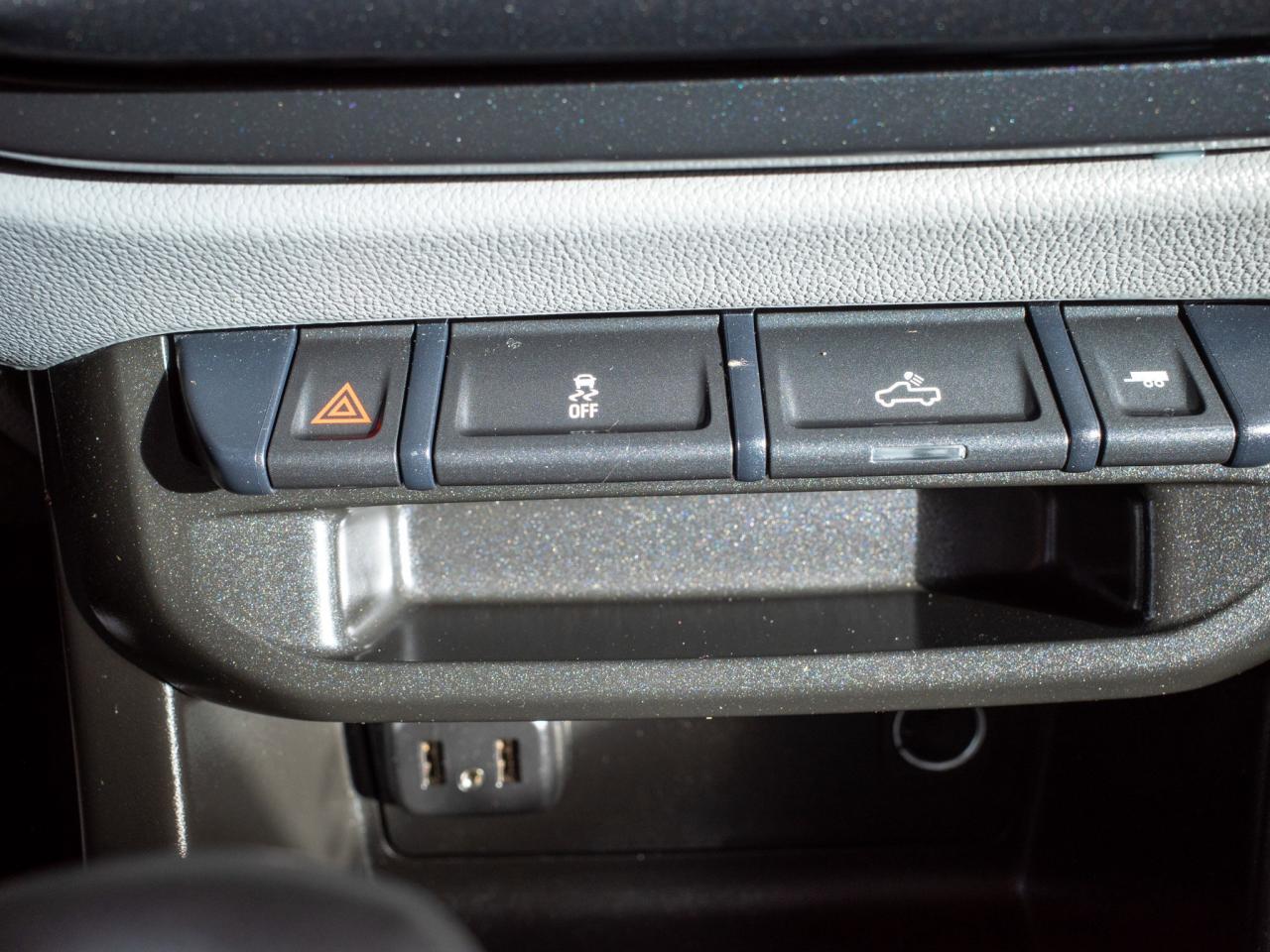 2022 GMC Canyon 2WD Elevation Standard - 8-Speed Automatic Photo