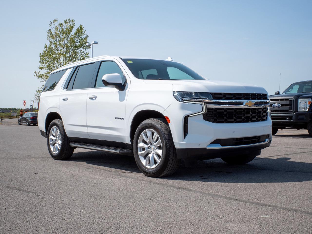 2022 Chevrolet Tahoe LS - Running Boards   Wi-Fi Hotspot Photo