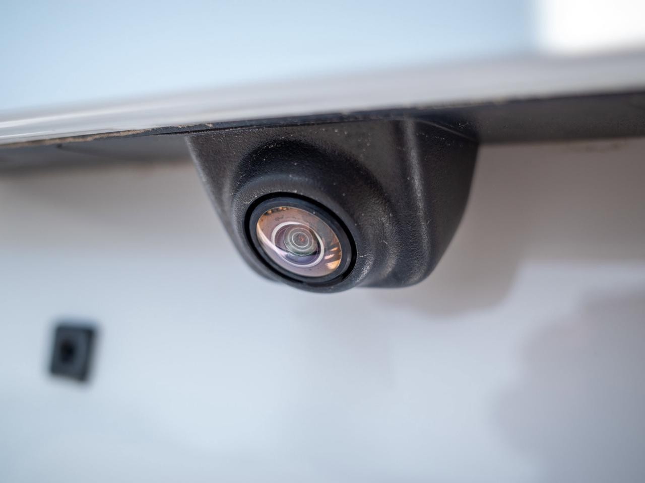 2022 Chevrolet Tahoe LS - Running Boards Wi-Fi Hotspot Photo