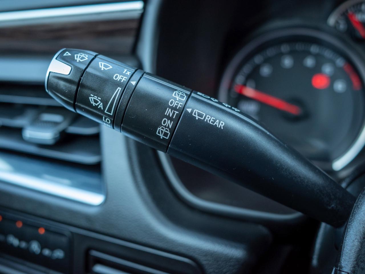 2022 Chevrolet Tahoe LS - Running Boards Wi-Fi Hotspot Photo