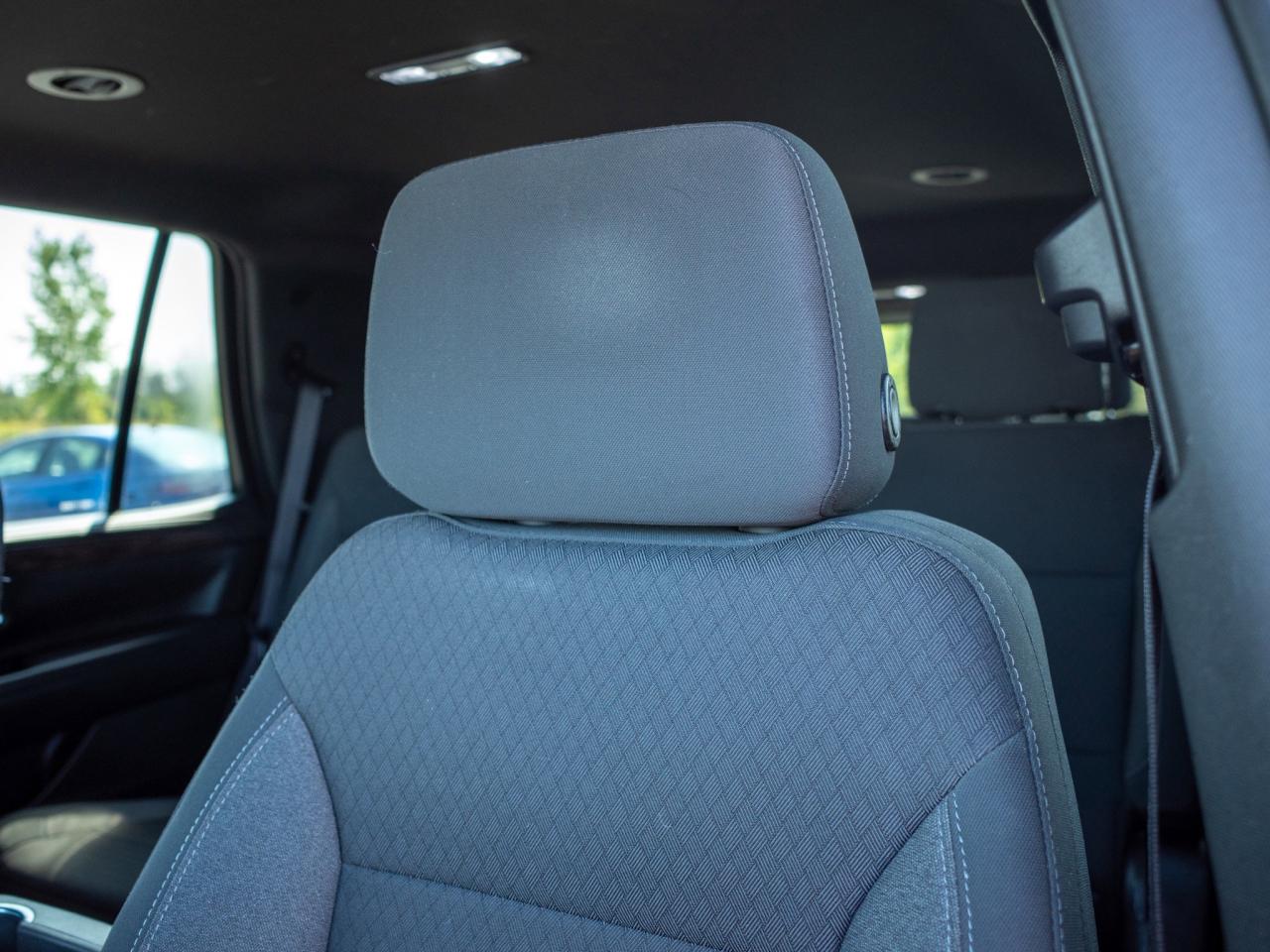 2022 Chevrolet Tahoe LS - Running Boards   Wi-Fi Hotspot Photo