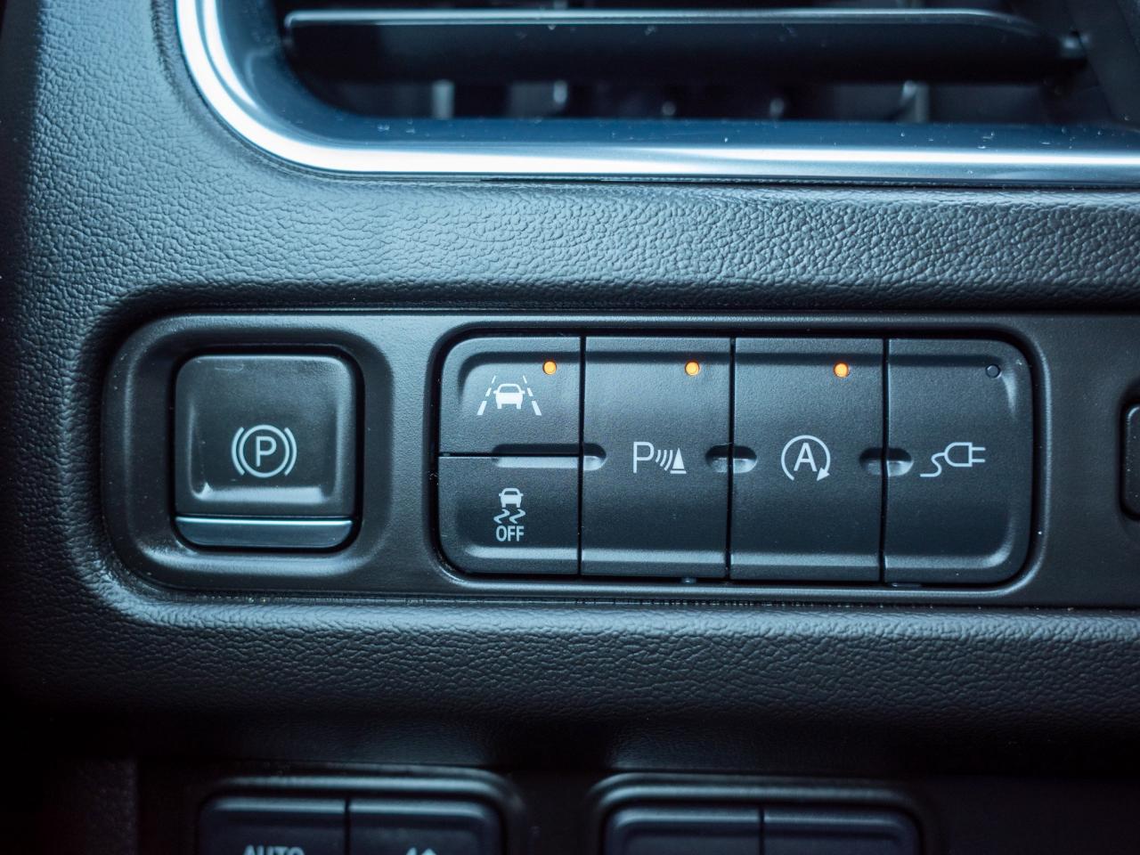 2022 Chevrolet Tahoe LS - Running Boards Wi-Fi Hotspot Photo