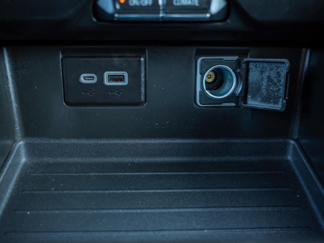 2022 Chevrolet Tahoe LS - Running Boards   Wi-Fi Hotspot Photo