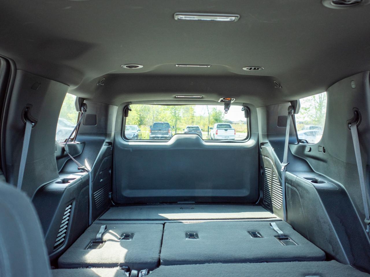 2022 Chevrolet Tahoe LS - Running Boards Wi-Fi Hotspot Photo