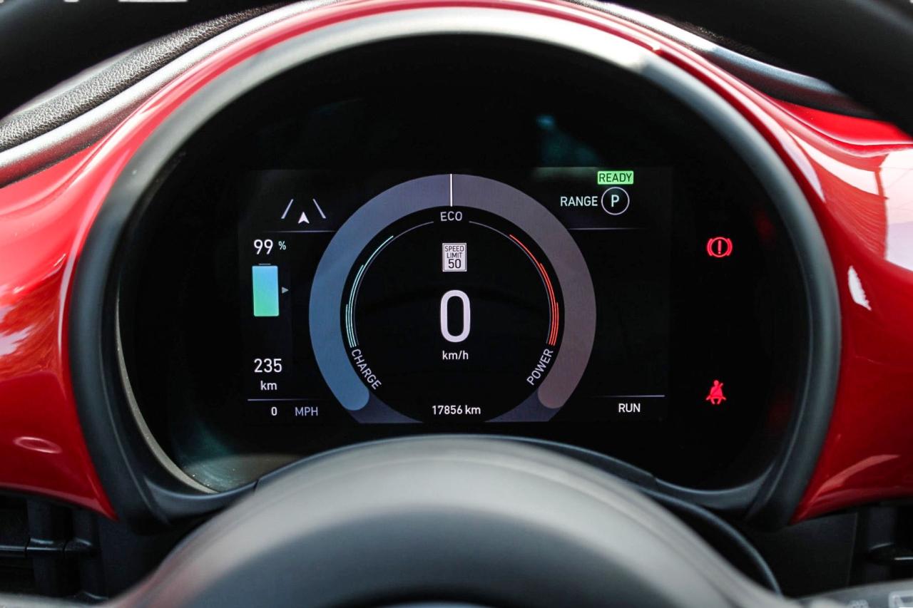 2024 Fiat 500E (RED) Edition  Gps SiriusXM BkpCam Photo