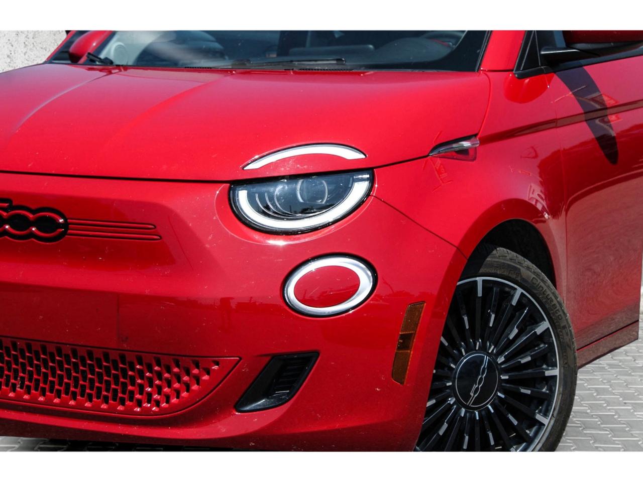 2024 Fiat 500E (RED) Edition  Gps SiriusXM BkpCam Photo